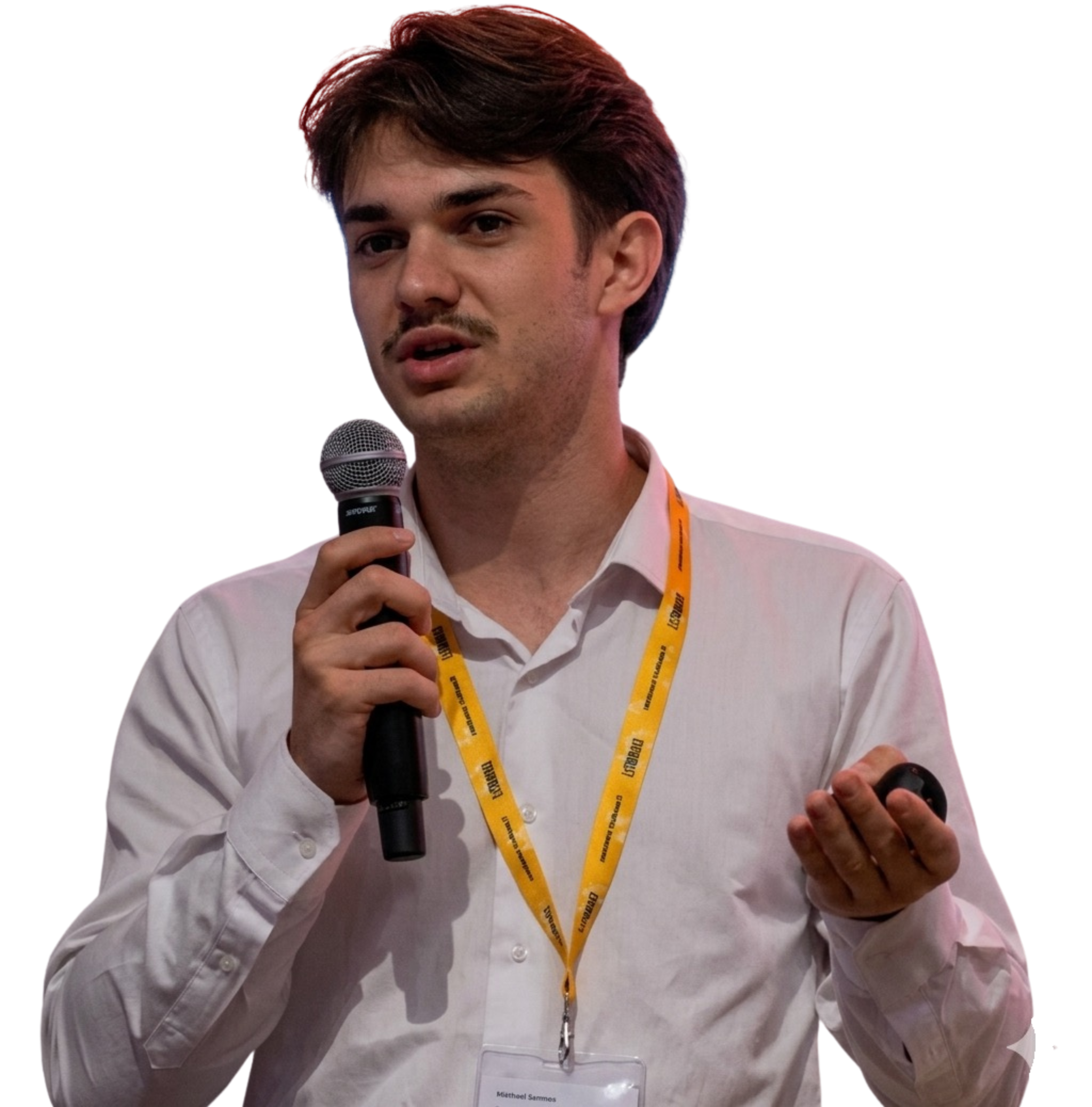 Matthieu Maymat lors d'une prise de parole publique